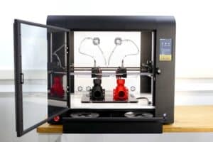 3D printer. open door